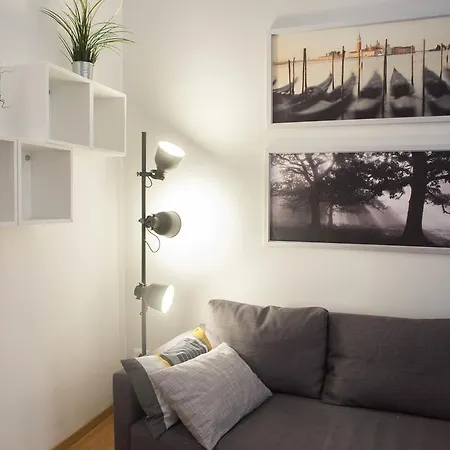 Cardinal Federico Apartment